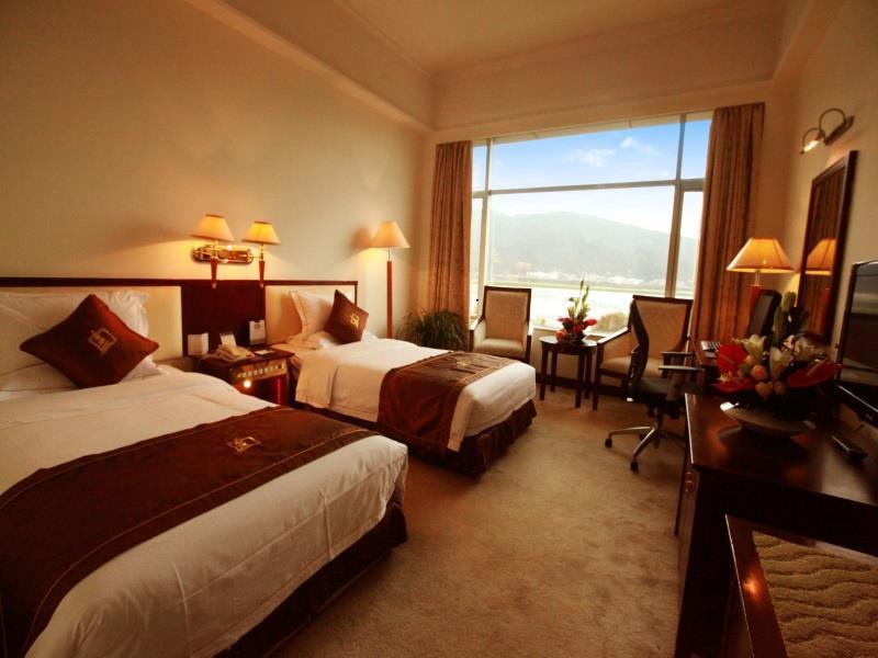 Weiselect Wanghu Hotel 昆明 エクステリア 写真