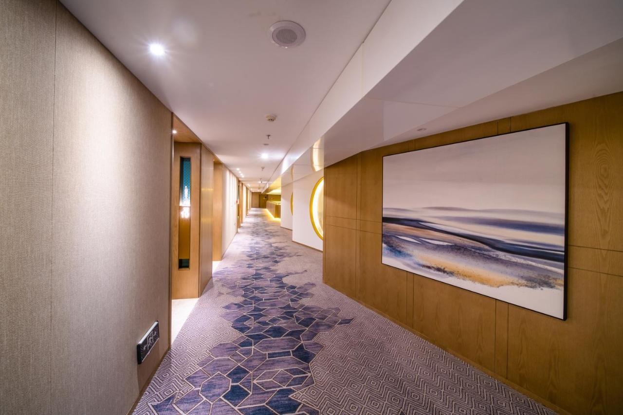Weiselect Wanghu Hotel 昆明 エクステリア 写真